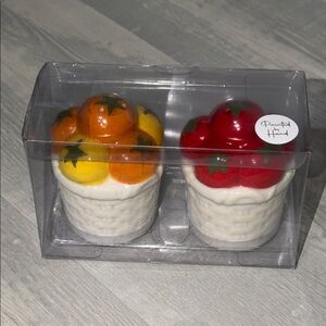 Tomato 🍅 Fruit Basket Salt & Pepper Shakers